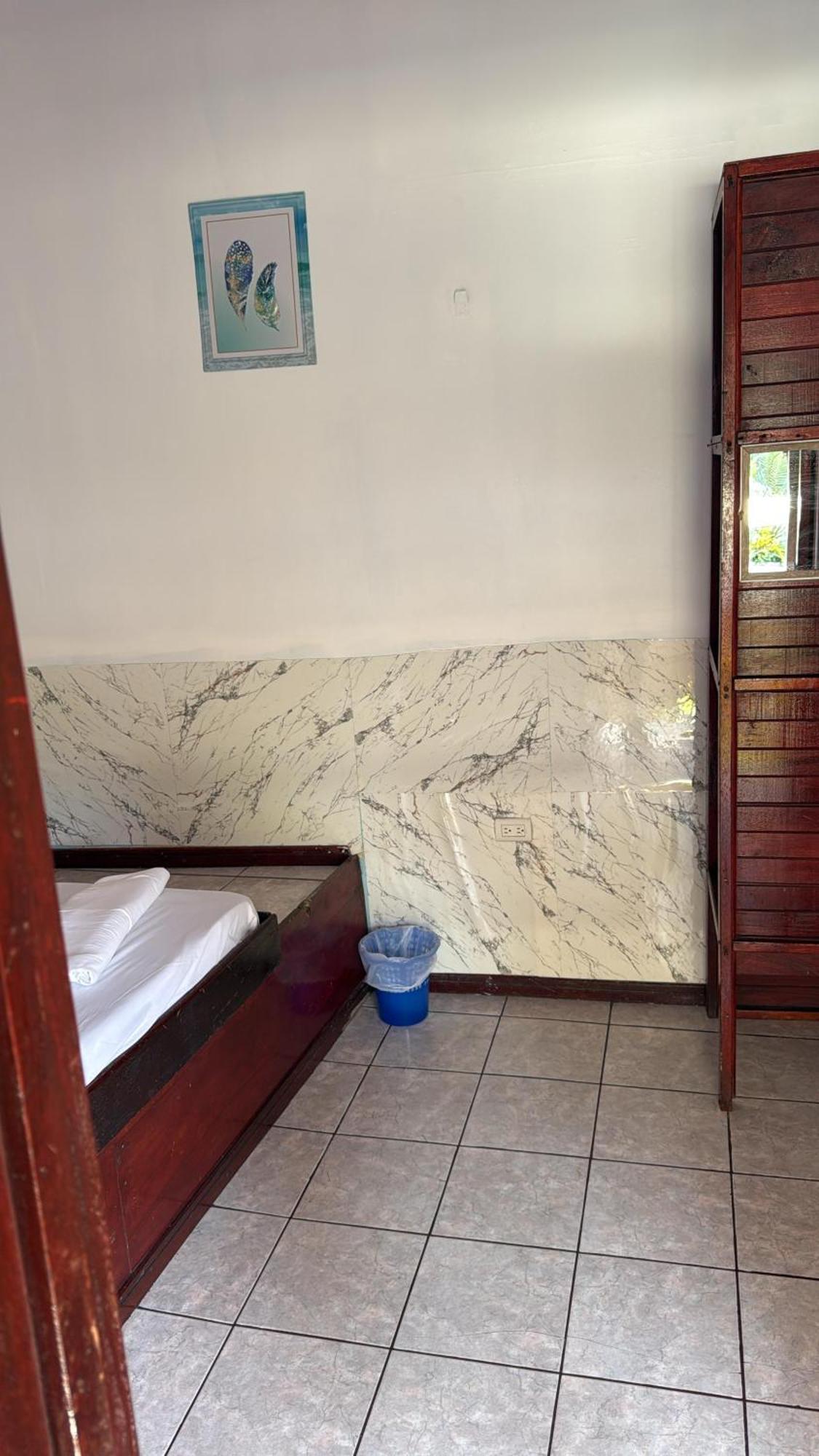 Costa Linda Art Hostel Manuel Antonio Zewnętrze zdjęcie